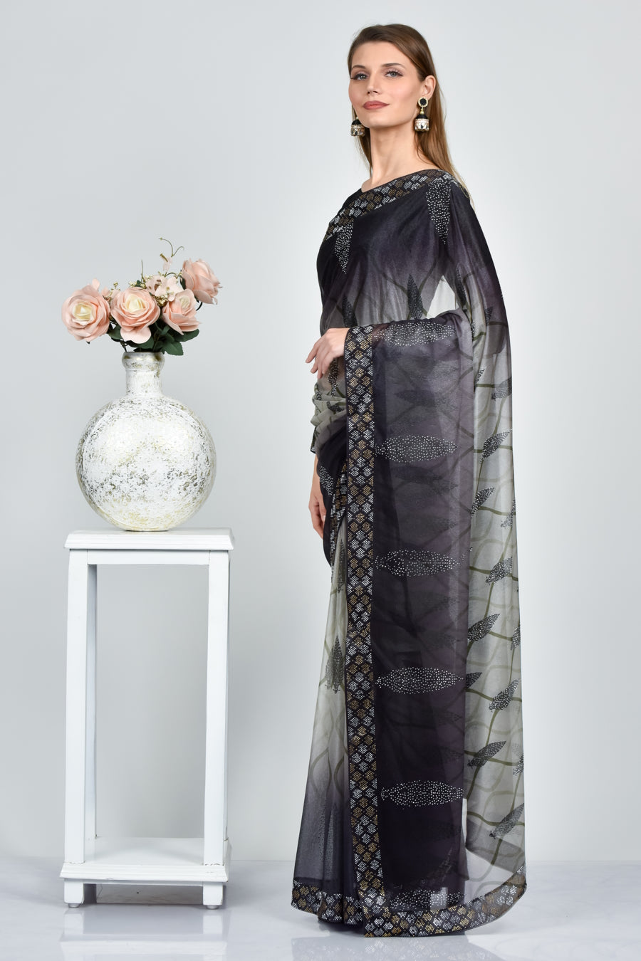 FBSR-513.                   Captivating Drape: The Shaded Georgette Saree